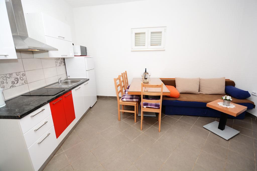 ולי ראט Apartments Katarina מראה חיצוני תמונה